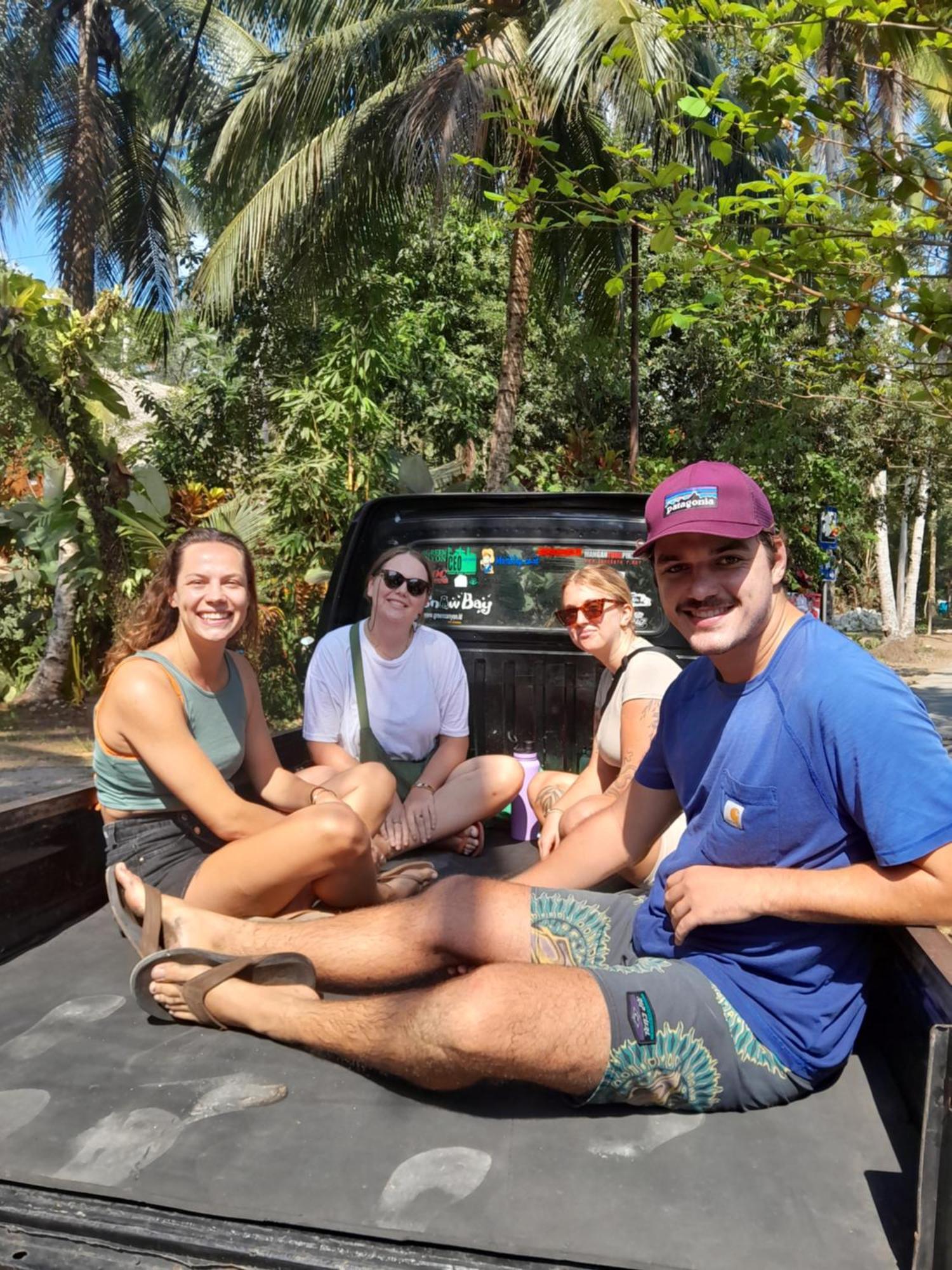 Anik Homestay & Dormy Batukaras Exteriör bild